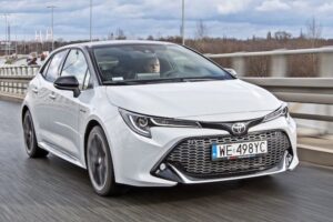 Toyota (+27.3%), VW (+39.7%), Renault (+38.4%)...